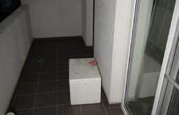 3 camere, 86 mp, etaj intermediar, terasa 14 mp, garaj, zona strazii Campului