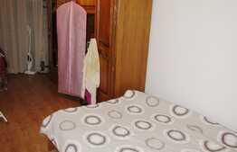 3 camere, 86 mp, etaj intermediar, terasa 14 mp, garaj, zona strazii Campului