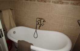 3 camere, 86 mp, etaj intermediar, terasa 14 mp, garaj, zona strazii Campului