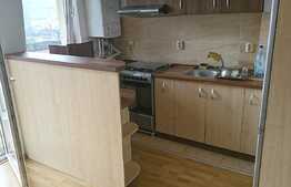 Vanzare apartament 3 camere, 69 mp, parcare, terasa de 10 mp, zona Petrom