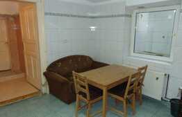 Apartament 2 camere, 100 mp, in casa, parcare, zona strazii Horea