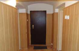 Apartament 2 camere, 100 mp, in casa, parcare, zona strazii Horea