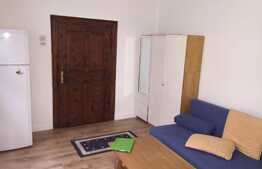 2 camere, 50 mp, terasa, zona Piata Unirii