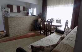 2 camere, 54 mp, etaj intermediar, balcon 7 mp, garaj, zona strazii Stejarului