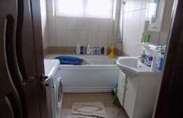 2 camere, 54 mp, etaj intermediar, balcon 7 mp, garaj, zona strazii Stejarului