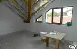 De vanzare apartament 2 camere, semidecomandat, la mansarda, 46 mp utili