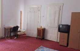 Garsoniera  35 mp, decomandata, cheltuieli incluse, zona Piata Unirii