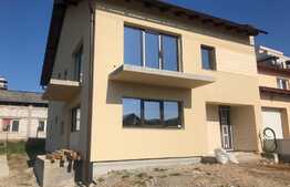 Apartament 3 camere, 100 mp, gradina 180 mp, parcare, zona Iulius Mall