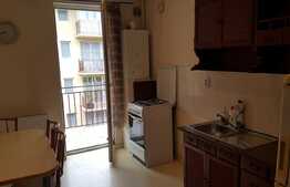 Garsoniera de vanzare, 35 mp, balcon, etaj intermediar, zona strazii Porii