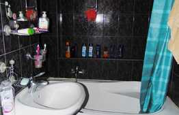 Apartament 2 camere, 59 mp, decomandat, etaj intermediar, zona Piata Marasti