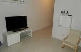 3 camere, decomandat, 80 mp, prima inchiriere, 2 parcari, zona strazii Sub Cetate