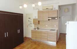 Garsoniera de inchiriat, 35 mp, A. C., zona Bulevardul Eroilor