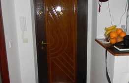 De vanzare, apartament in zona Nora, 45 mp decomandat. Boxa inclusa!