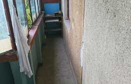 Apartament 3 camere, 79 mp, decomanadat, boxa, zona Billa