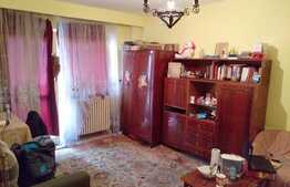 Apartament 3 camere, 65 mp, decomandat, boxa, zona strazii Aurel Vlaicu