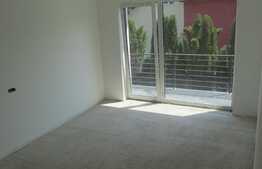 3 camere, 98 mp, semifinisat, terasa 21 mp, parcare, zona strazii Campului