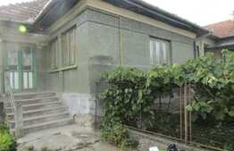 Casa individuala demolabila, teren de 2600 mp, zona Chinteni