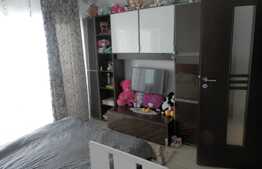 Garsoniera de vanzare, 39 mp, decomandata, balcon inchis, zona Terra!