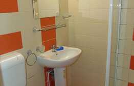 3 camere, 68 mp, decomandat, zona Spitalului de Recuperare