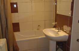 3 camere, 68 mp, decomandat, zona Spitalului de Recuperare