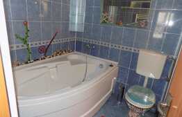 De inchiriat 2 camere, 49 mp, prima inchiriere! Parcare! Zona strazii Teilor!