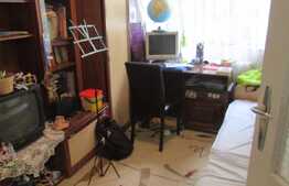 Apartament 3 camere, 55 mp, boxa, parcare, zona strazii Bucium