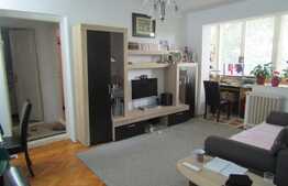 Apartament 3 camere, 55 mp, boxa, parcare, zona strazii Bucium