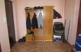 Apartament 2 camere, 45 mp, decomandat, boxa, parcare, zona strazii Fantanele
