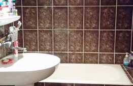 Apartament 3 camere, 63 mp, decomandat, boxa la subsol, zona strazii Izlazului