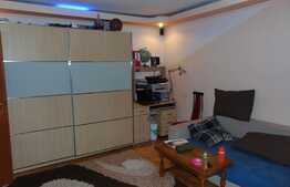 Apartament 2 camere, 57 mp, decomandat, zona Farmec