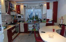 Apartament 2 camere, 57 mp, decomandat, zona Farmec