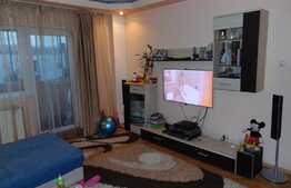 Apartament 2 camere, 57 mp, decomandat, zona Farmec