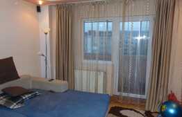 Apartament 2 camere, 57 mp, decomandat, zona Farmec