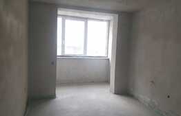 Vanzare apartament cu 2 camere, 60 mp, semifinisat! Zona strazii Florilor!