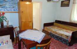 De vanzare apartament 3 camere, 38 mp, zona strazii Alverna