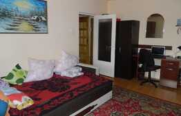 Garsoniera, 43 mp, decomandat, prima inchiriere, parcare, zona Farmec