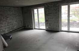 Vanzare triplex, 120 mp utili, 100 mp teren, semifinisat, zona linistita