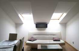 Apartament de vanzare, 2 camere, decomandat, 50 mp, sistem alarma, zona Primariei