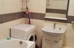 Apartament de vanzare, 2 camere, decomandat, 50 mp, sistem alarma, zona Primariei