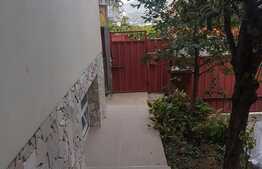 Spatiu pentru birouri, 110 mp, zona cu spatii verzi