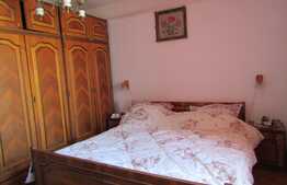 Apartament 3 camere, 65 mp, decomandat, boxa, garaj, zona strazii Dambovitei