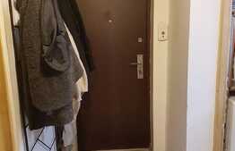 Apartament 2 camere, 44 mp, decomandat, parcare, boxa, zona strazii Lombului
