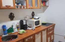 Apartament 2 camere, 44 mp, decomandat, parcare, boxa, zona strazii Lombului