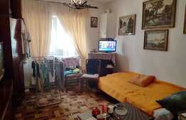 Apartament 2 camere, 44 mp, decomandat, parcare, boxa, zona strazii Lombului