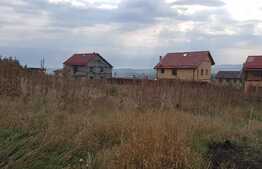 Teren de vanzare in Iris, 1017 mp cu front de 25 ml, utilitati la front