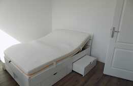 Apartament de vanzare, 3 camere, 78 mp, loc de parcare, zona Terra!