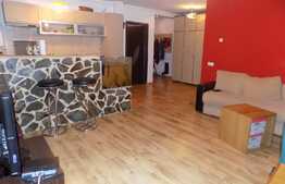 De vanzare, 2 camere, 56 mp, balcon de 8 mp, loc de parcare!