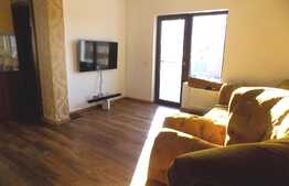 3 camere, 55 mp, terasa de 45 mp! Parcare! Zona strazii Subcetate!