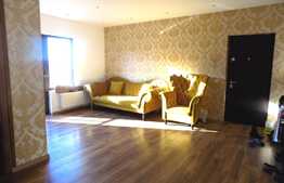 3 camere, 55 mp, terasa de 45 mp! Parcare! Zona strazii Subcetate!