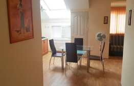 Garsoniera de vanzare, decomandata, 34 mp, loc de parcare, zona strazii Florilor